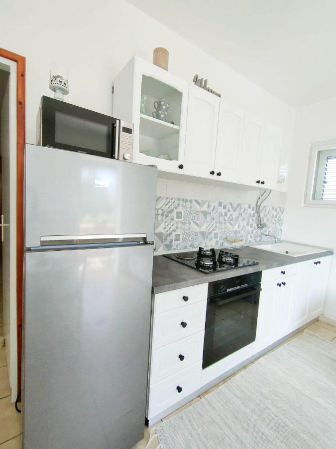 Sunny House Apartment กอร์จูลา ภายนอก รูปภาพ