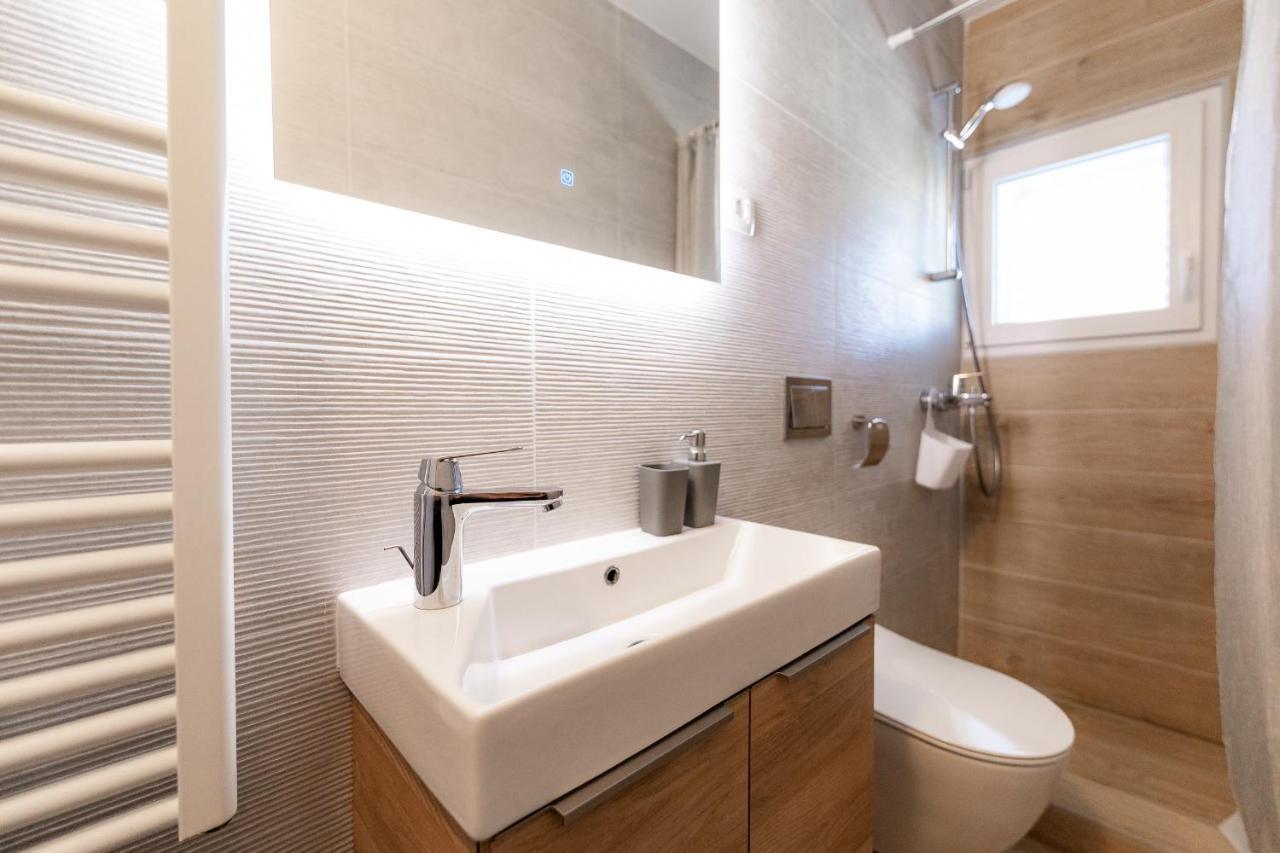 Sunny House Apartment กอร์จูลา ภายนอก รูปภาพ